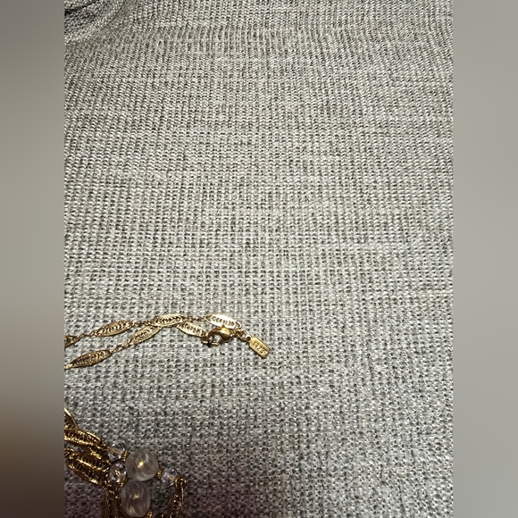 1928 Elegant Gold Filigree Necklace - Picture 4 of 4